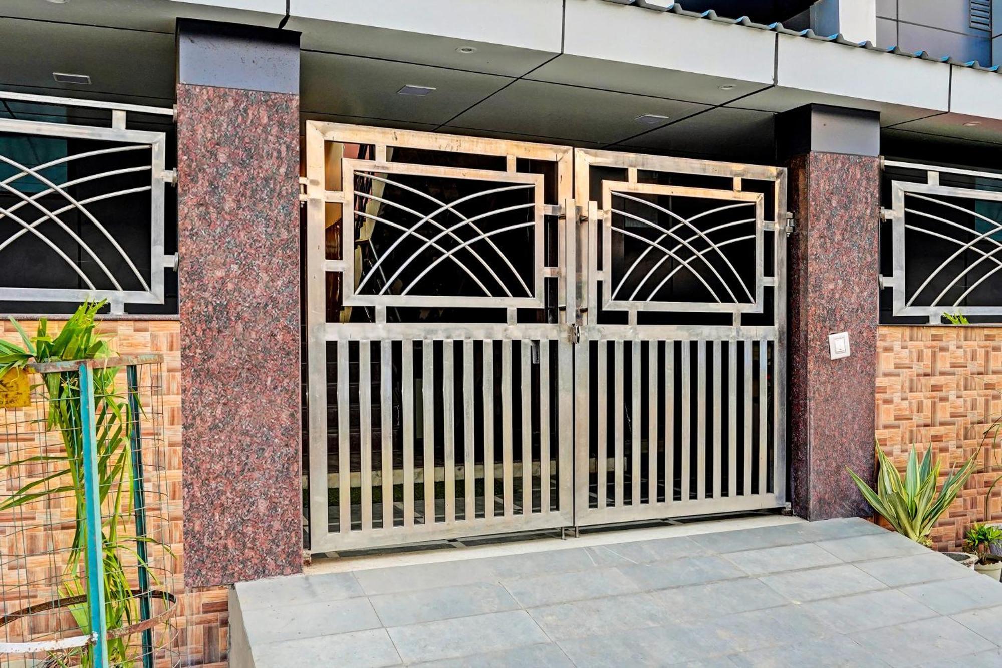 Hotel O Greno House Near Pvr Ansal Plaza Greater Noida Buitenkant foto