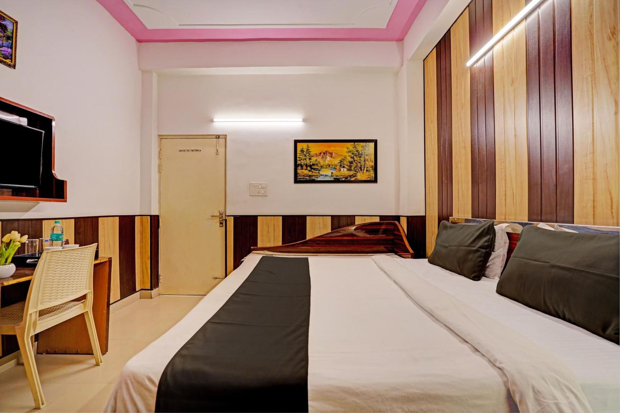 Hotel O Greno House Near Pvr Ansal Plaza Greater Noida Buitenkant foto