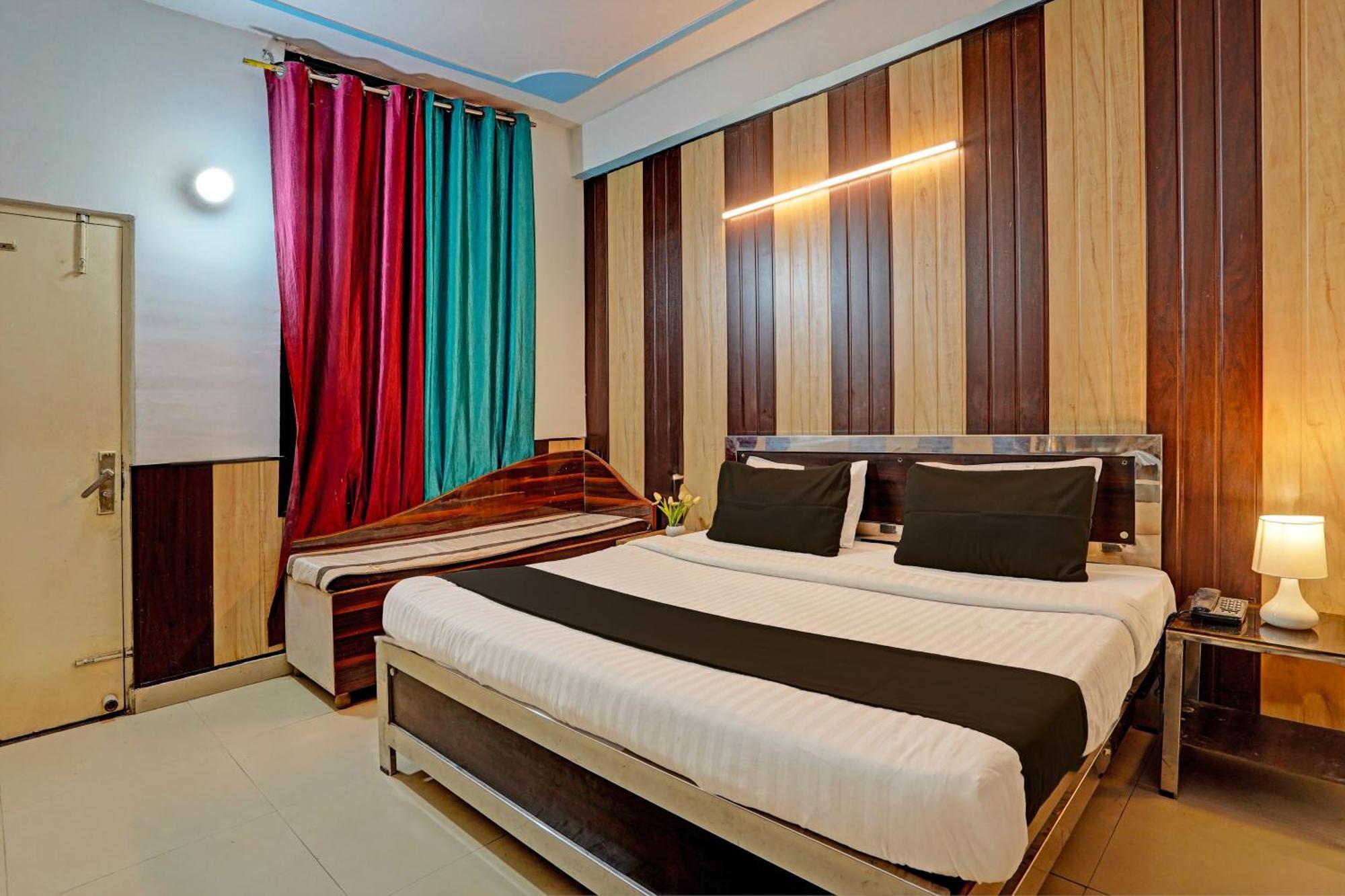 Hotel O Greno House Near Pvr Ansal Plaza Greater Noida Buitenkant foto