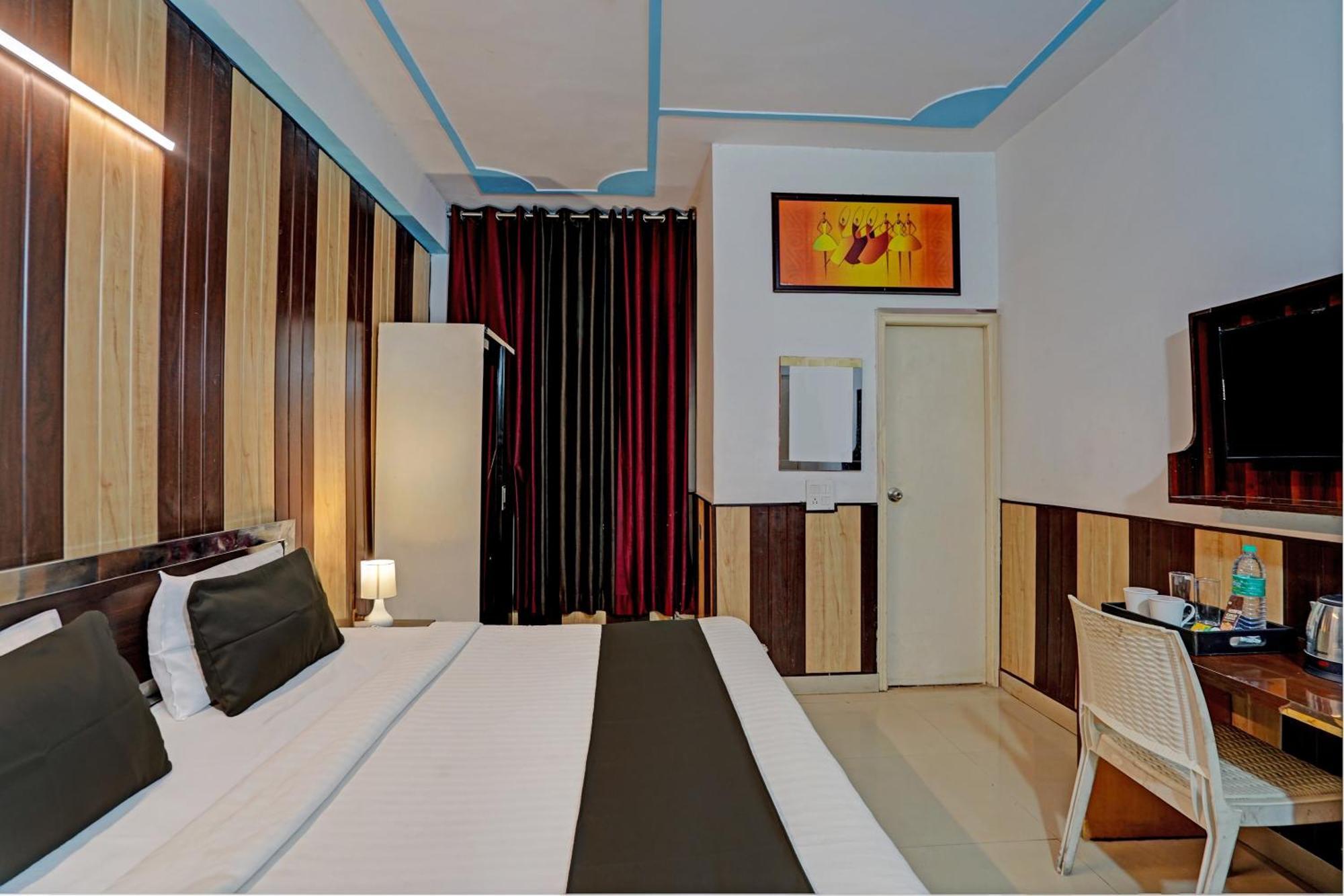 Hotel O Greno House Near Pvr Ansal Plaza Greater Noida Buitenkant foto