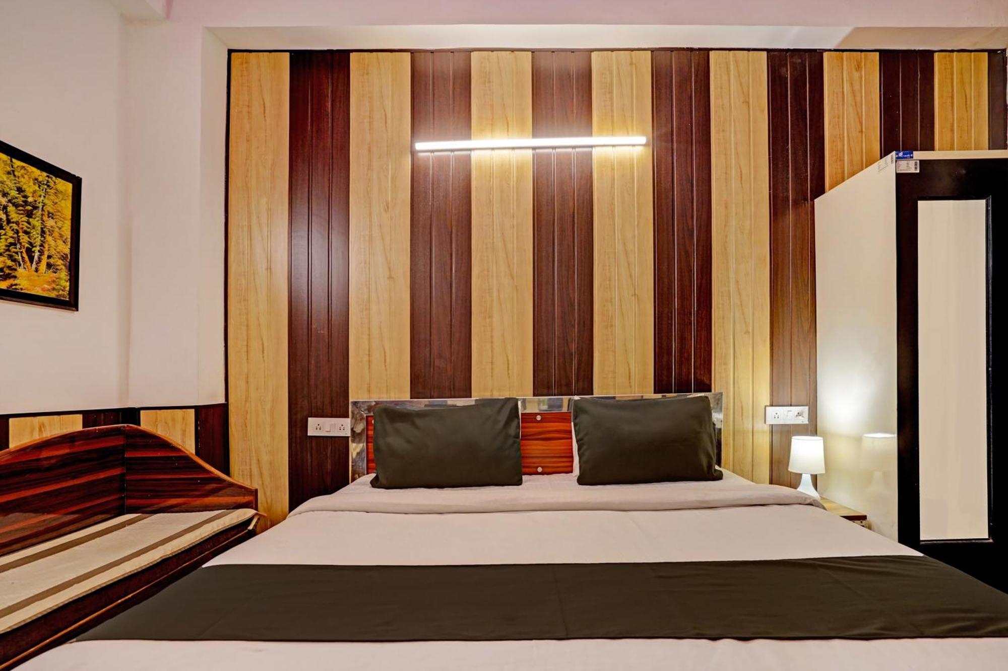 Hotel O Greno House Near Pvr Ansal Plaza Greater Noida Buitenkant foto