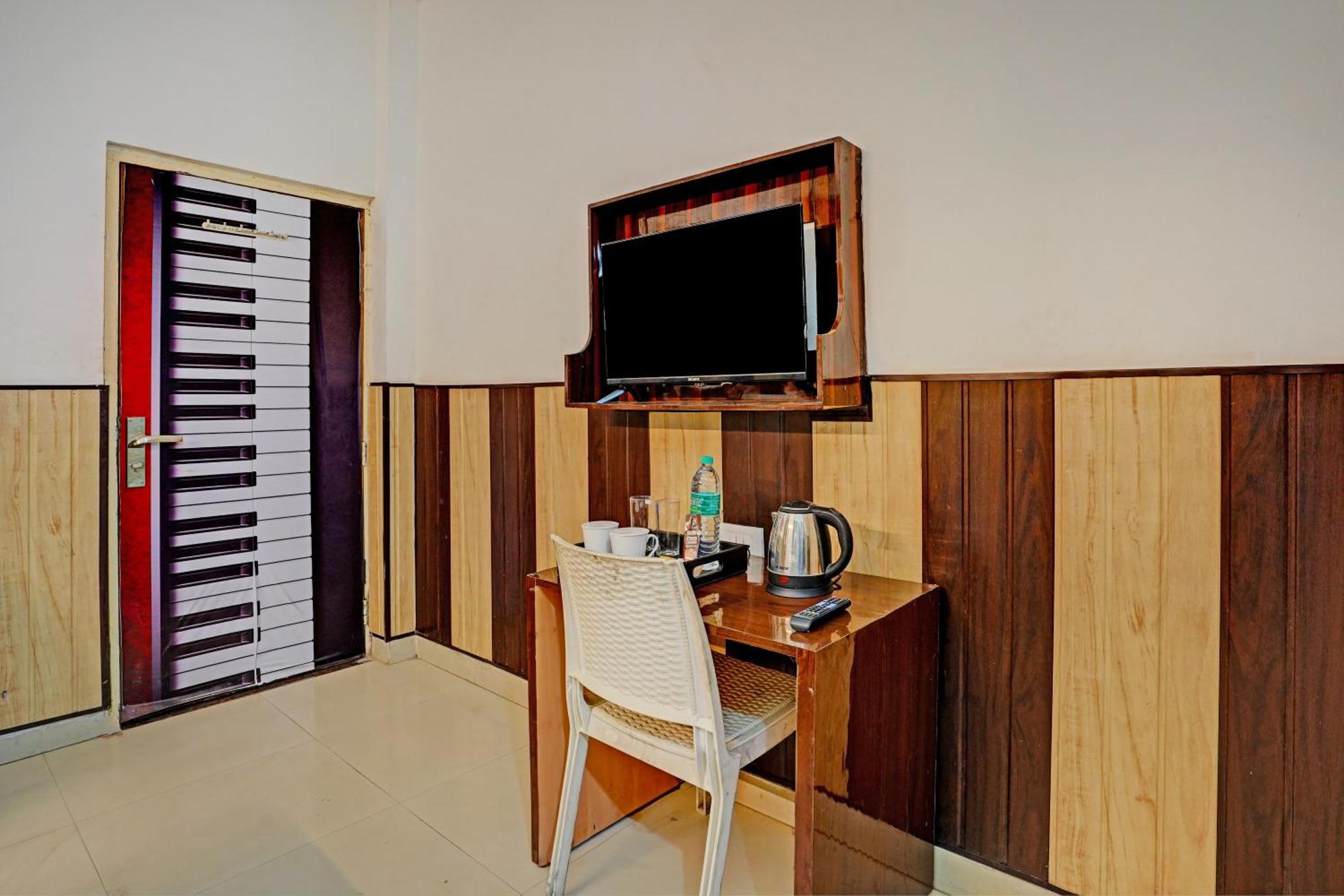 Hotel O Greno House Near Pvr Ansal Plaza Greater Noida Buitenkant foto
